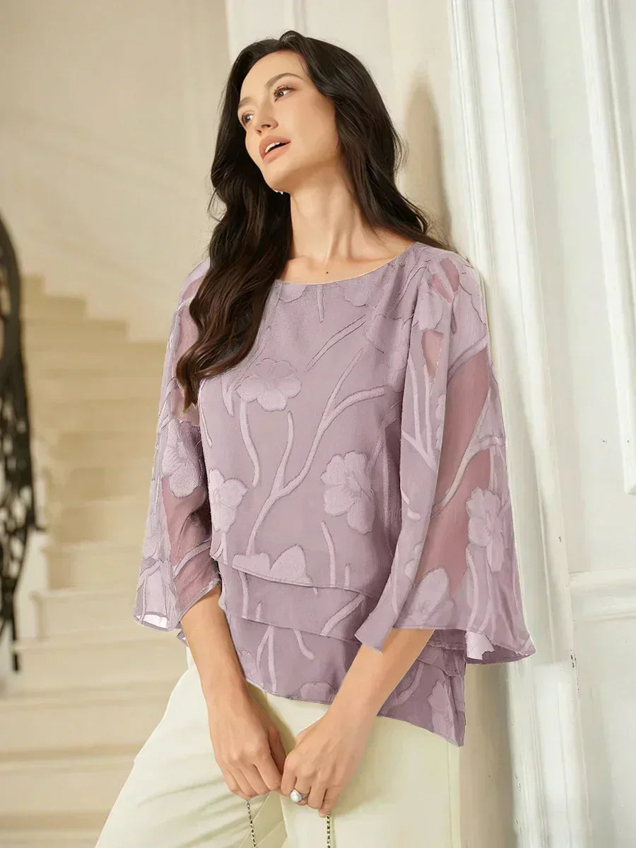 Blusa tipo capa de gasa floral