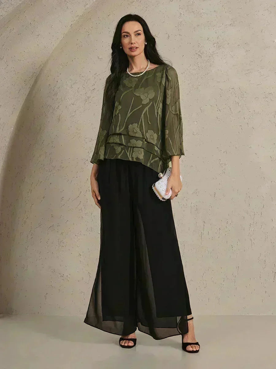 Blusa tipo capa de gasa floral