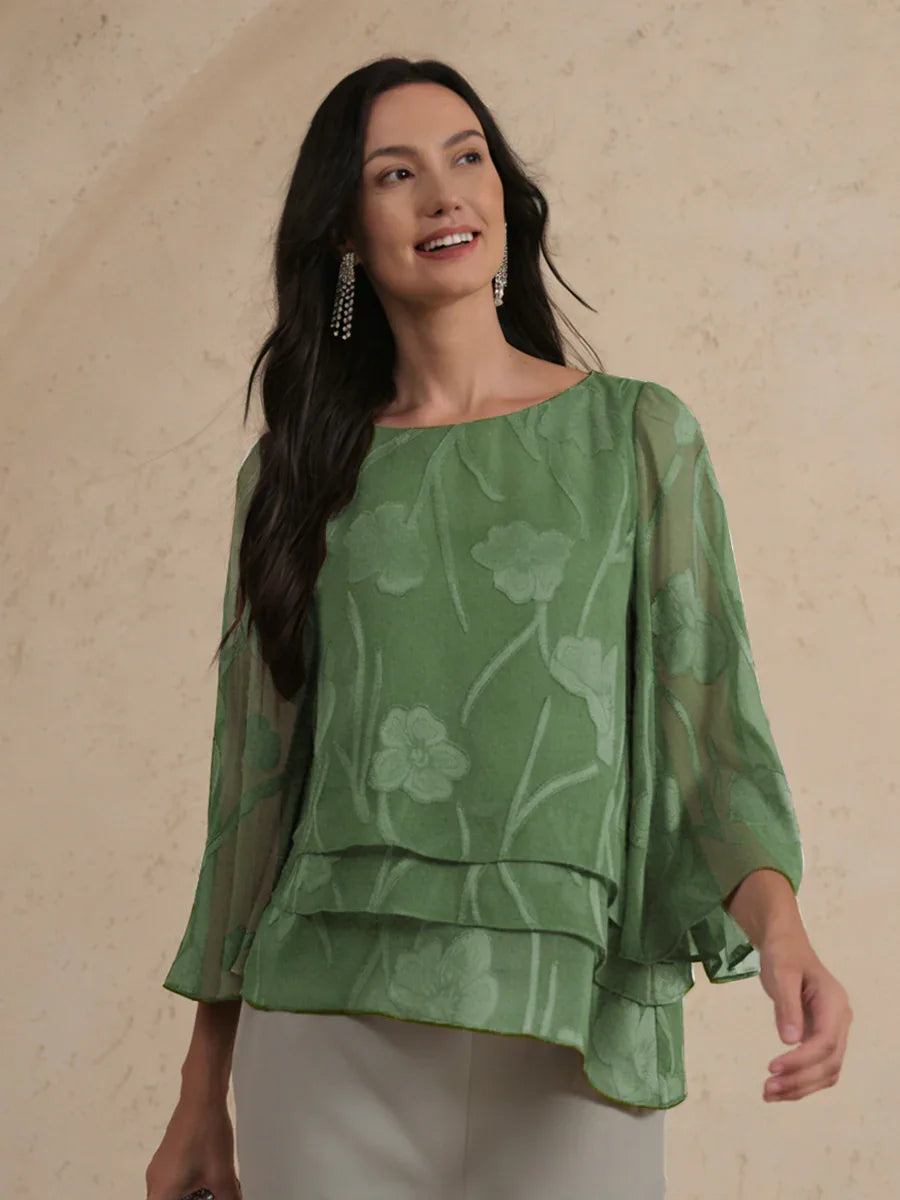 Blusa tipo capa de gasa floral