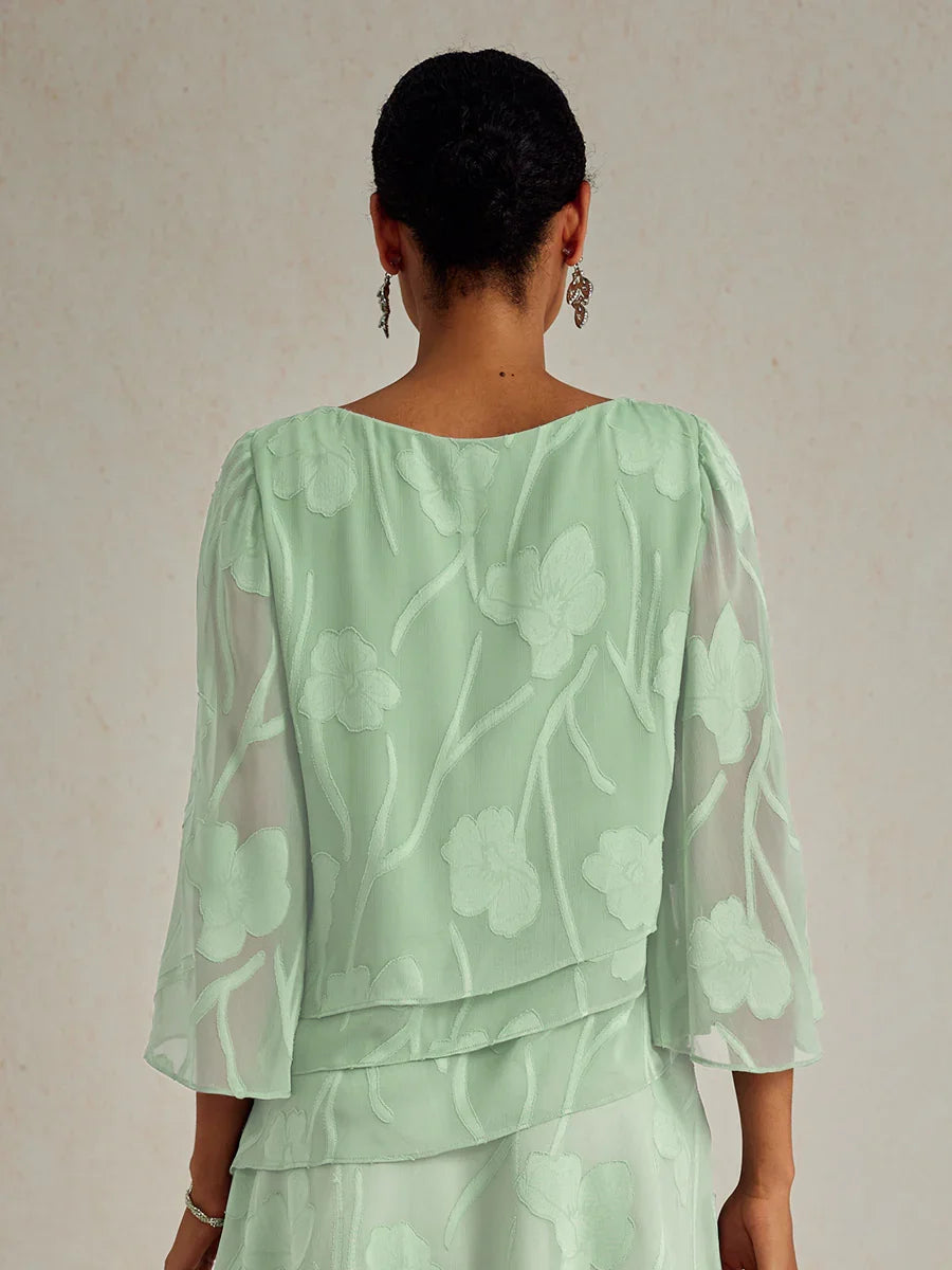 Blusa tipo capa de gasa floral