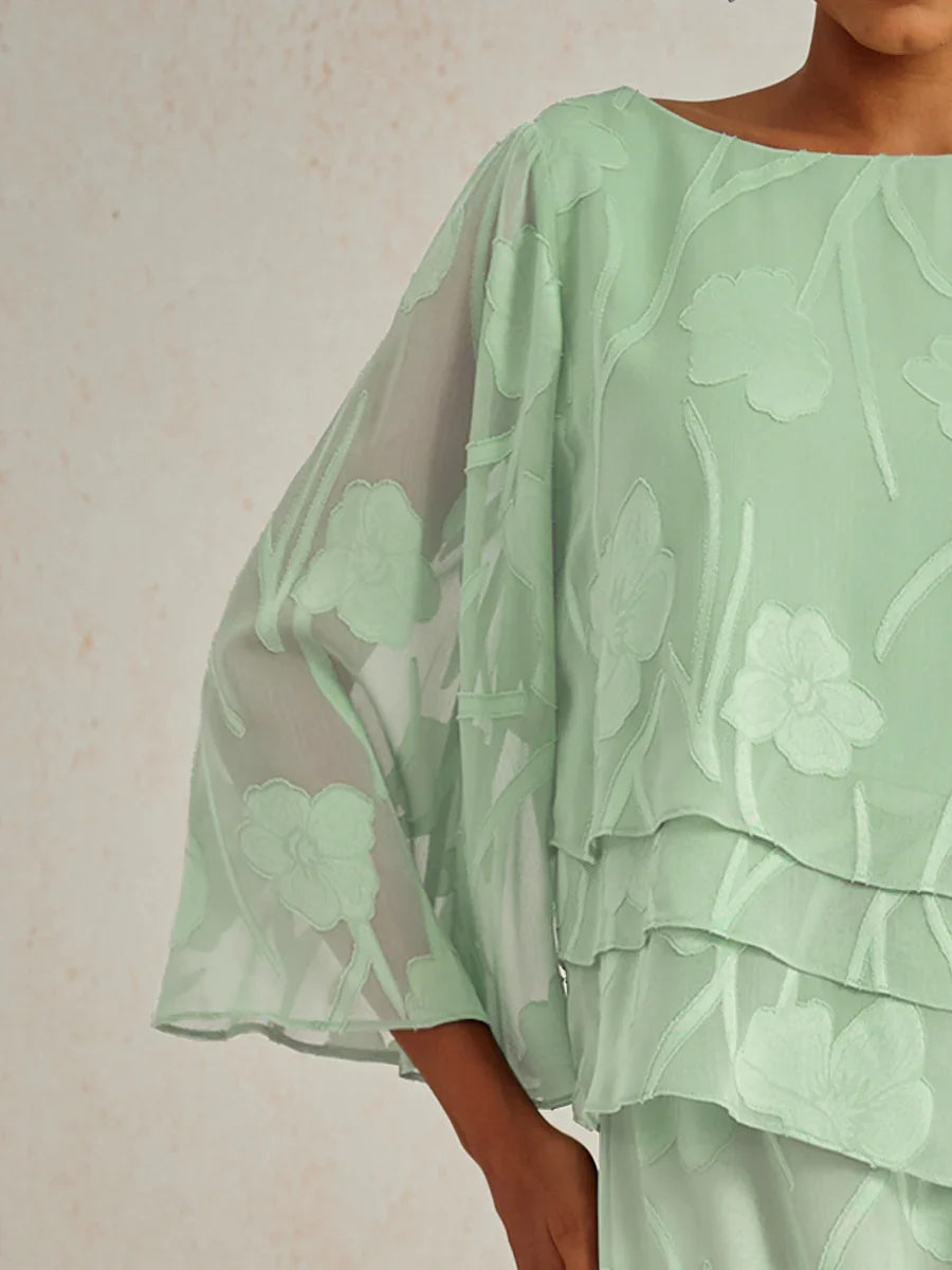 Blusa tipo capa de gasa floral