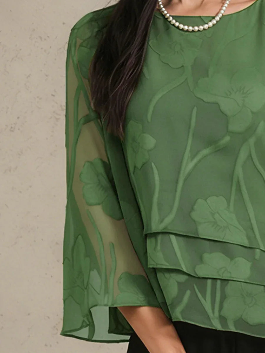 Blusa tipo capa de gasa floral