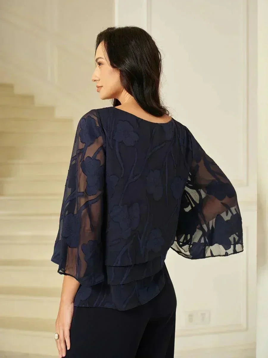 Blusa tipo capa de gasa floral