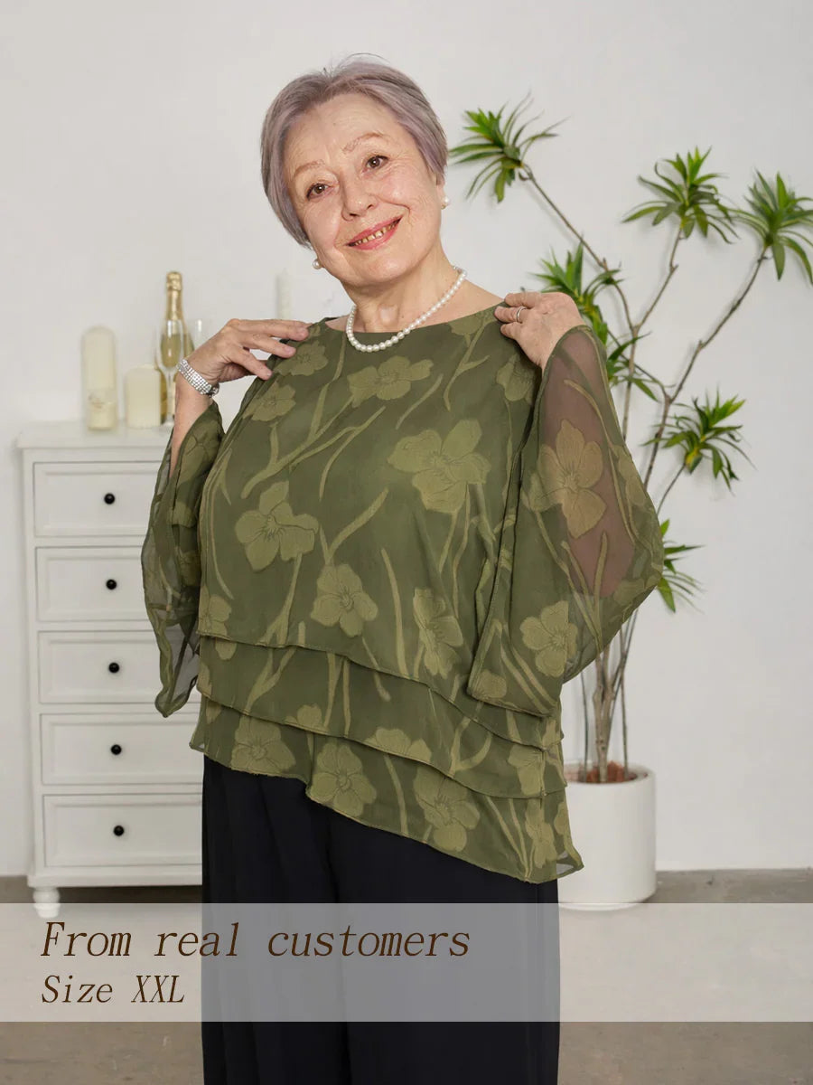 Blusa tipo capa de gasa floral